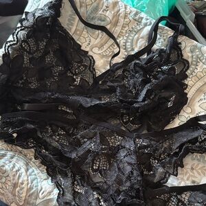 6️⃣7️⃣9️⃣ Elegant Black Lace Lingerie Set